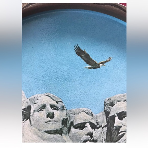 Presidents tray Mount Rushmore tin Round Black Hills South Dakota Metal 11” VTG - Picture 5 of 9